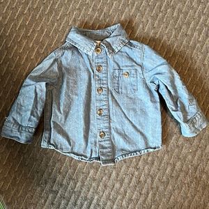 Cat & Jack Denim button down size 0-3M